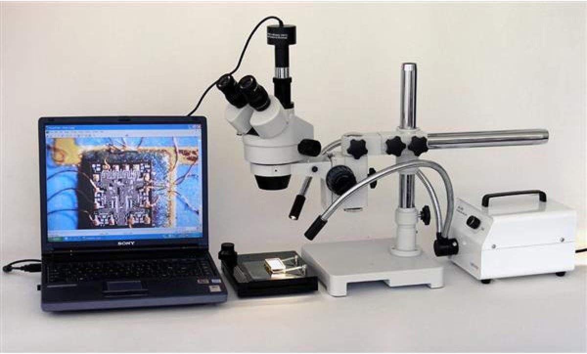AmScope SM-3T Professional Trinocular Stereo Zoom Microscope, WH10x Eyepieces, 7X-45X Magnification, 0.7X-4.5X Zoom Objective, Ambient Lighting, Single-Arm Boom Stand