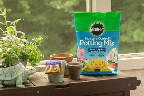 Miracle-Gro Moisture Control Potting Mix, For Container Plants, Protects against Over- and Under-Watering, 8 qt., 2-Pack
