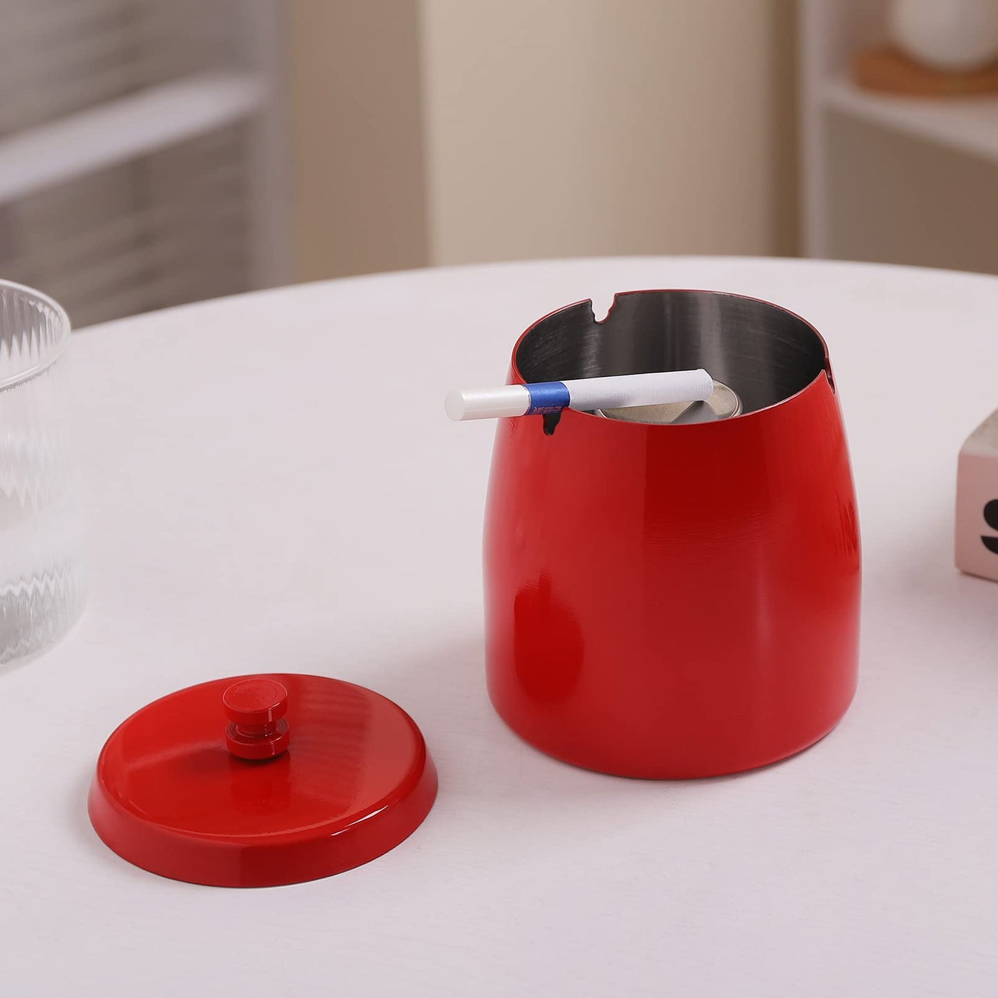 Ashtray with Lid for Cigarette, Stainless Steel Smokeless Odorless Windproof Ashtrays for Home Office Tabletop Outside Patio Outdoor Balcony(3.54"x3.0"x3.38")