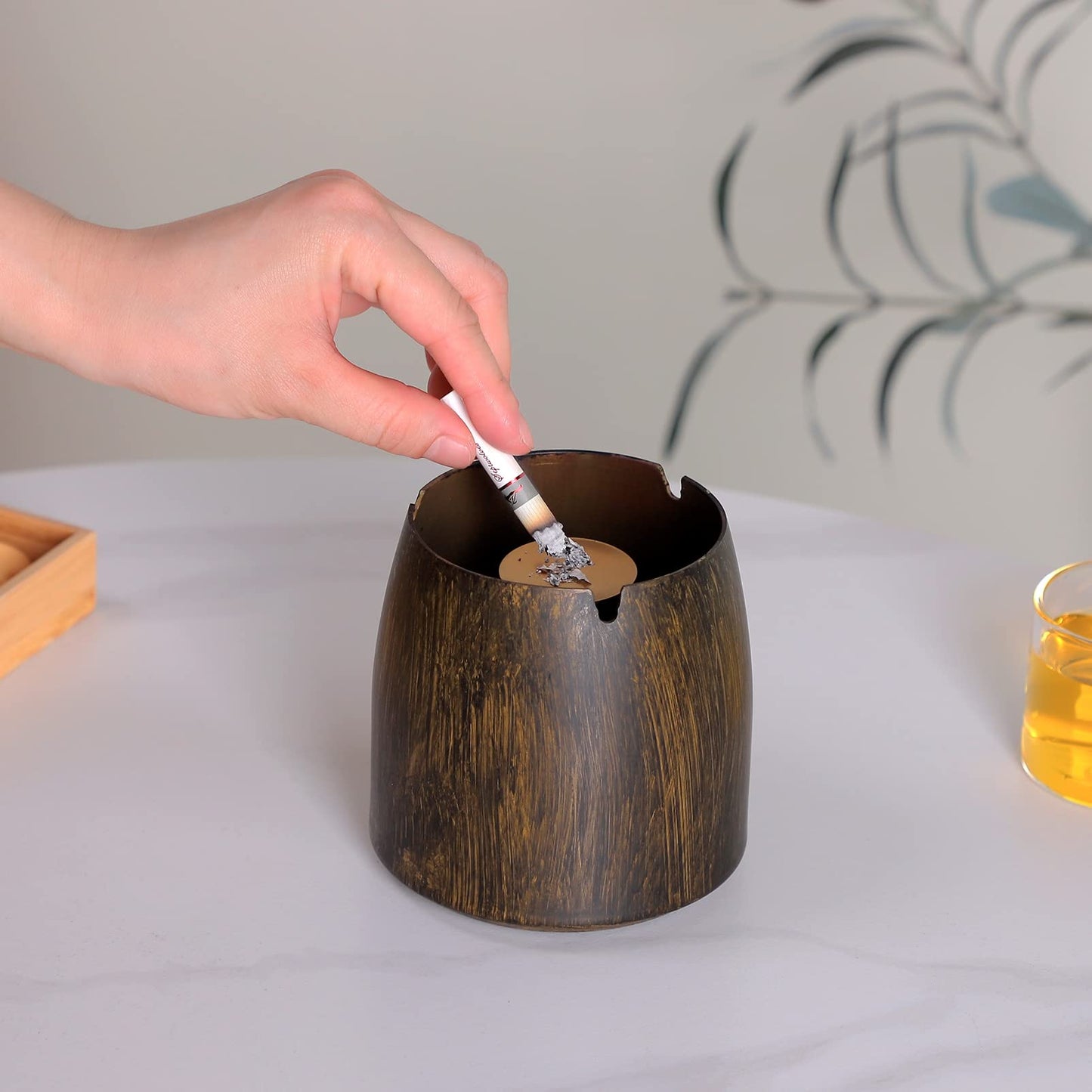 Ashtray with Lid for Cigarette, Stainless Steel Smokeless Odorless Windproof Ashtrays for Home Office Tabletop Outside Patio Outdoor Balcony(3.54"x3.0"x3.38")