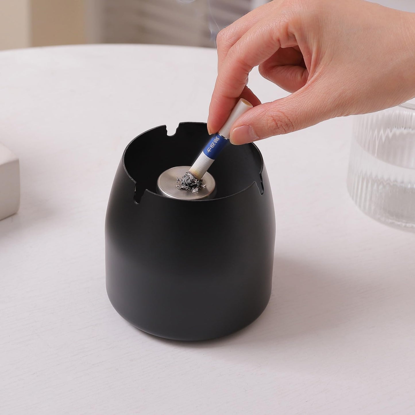 Ashtray with Lid for Cigarette, Stainless Steel Smokeless Odorless Windproof Ashtrays for Home Office Tabletop Outside Patio Outdoor Balcony(3.54"x3.0"x3.38")