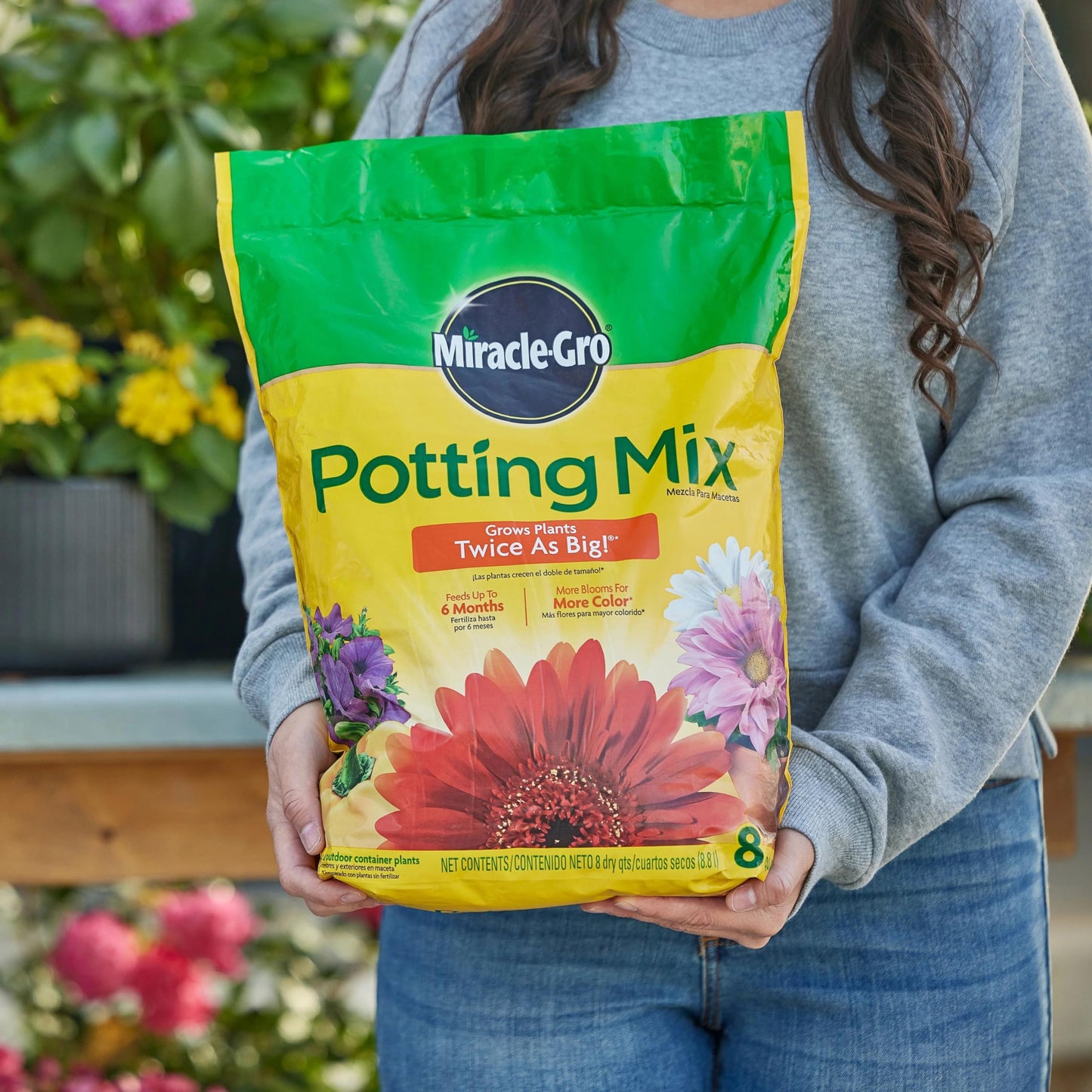 Miracle-Gro Potting Mix, For Container Plants, Flowers, Vegetables, Annuals, Perennials, Shrubs, Feeds for up to 6 Months, 16. qt., 2-Pack